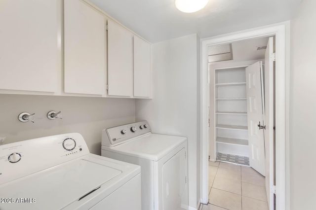 1730 E ELLIS Drive, Tempe, AZ 85282