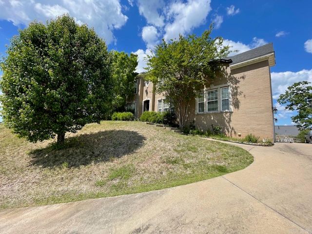 148 Challain Drive, Little Rock, AR 72223