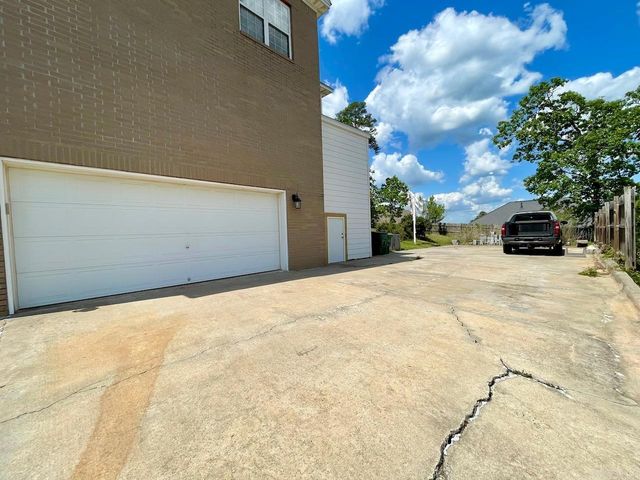 148 Challain Drive, Little Rock, AR 72223