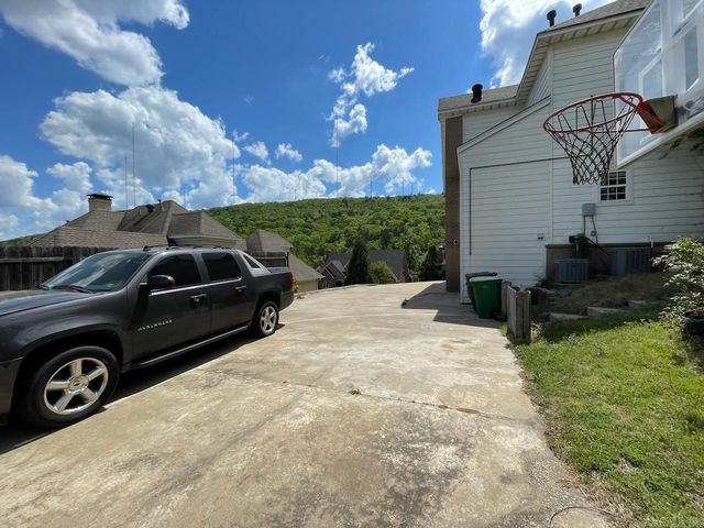 148 Challain Drive, Little Rock, AR 72223