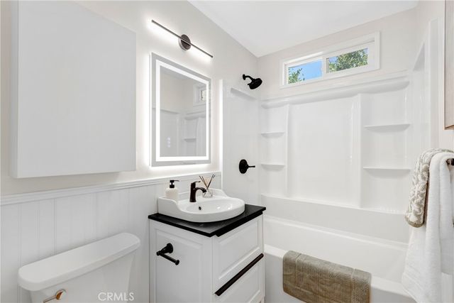 5759 Jamieson Avenue, Encino, CA 91316