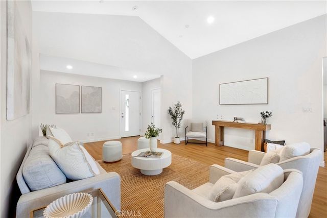 5759 Jamieson Avenue, Encino, CA 91316