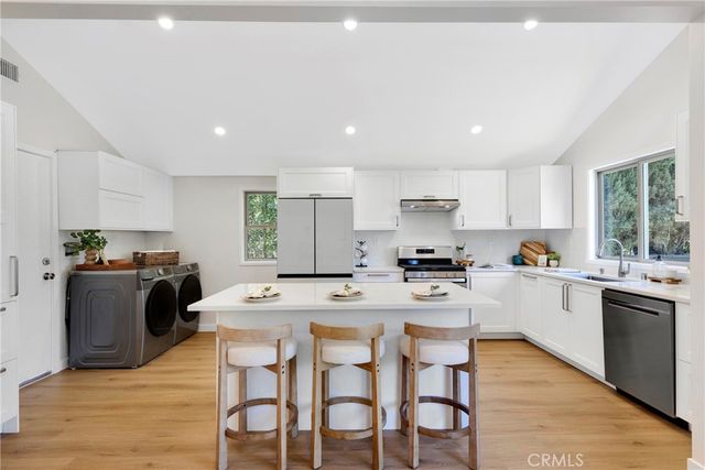 5759 Jamieson Avenue, Encino, CA 91316