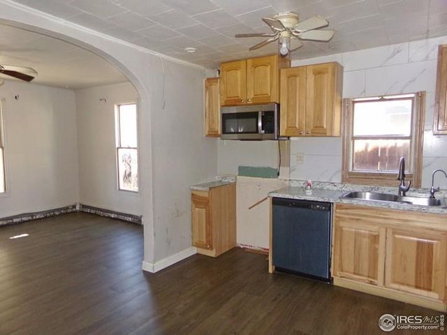 1513 E 4th St, Loveland, CO 80537