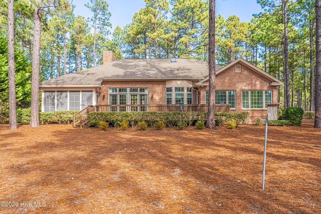 24 Strathaven Drive, Pinehurst, NC 28374