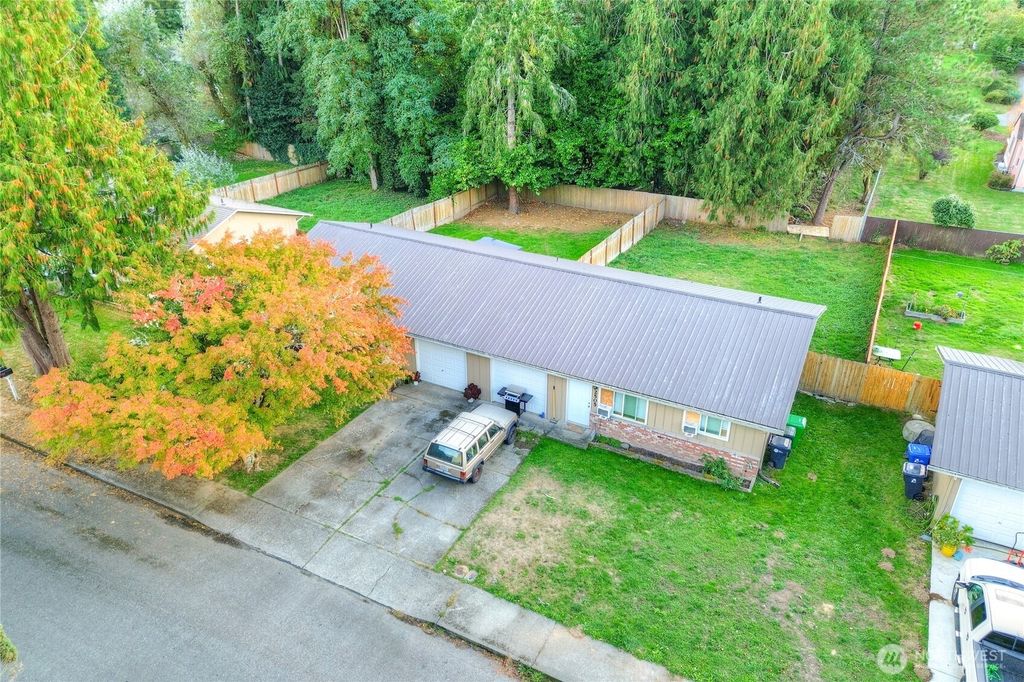 2515 Mitchell Avenue NE, Olympia, WA 98506
