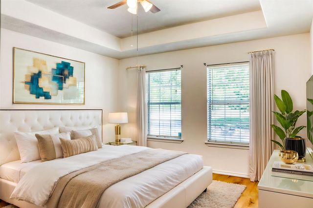 12111 N Ridgeway Drive, Willis, TX 77318