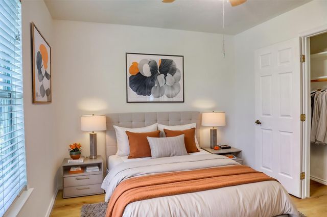 12111 N Ridgeway Drive, Willis, TX 77318