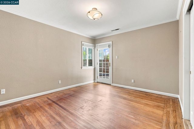 133 Kingsdale Dr, Walnut Creek, CA 94596