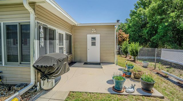 37349 GILL AVENUE, Zephyrhills, FL 33541