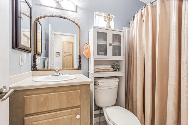 37349 GILL AVENUE, Zephyrhills, FL 33541