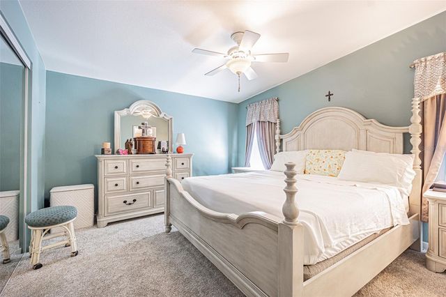 37349 GILL AVENUE, Zephyrhills, FL 33541