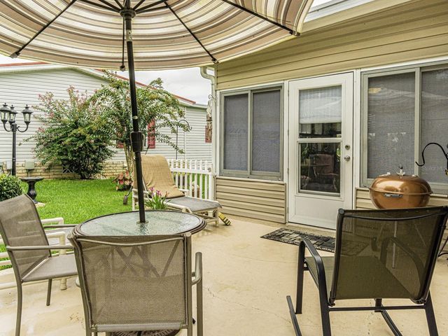 37349 GILL AVENUE, Zephyrhills, FL 33541