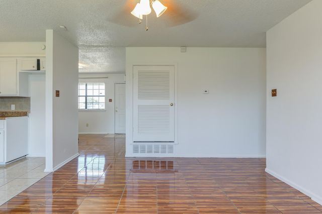 1313 Adrian Street, Lubbock, TX 79403