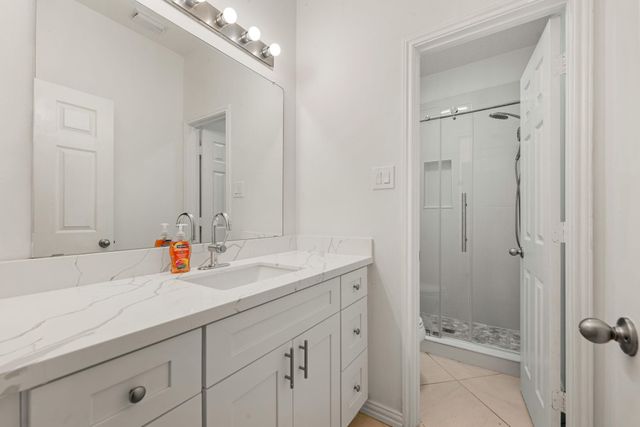 13530 Carruth Lane, Houston, TX 77083