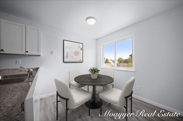 1041 Abbey Court, Holland, MI 49423