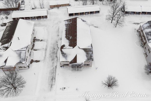 1041 Abbey Court, Holland, MI 49423