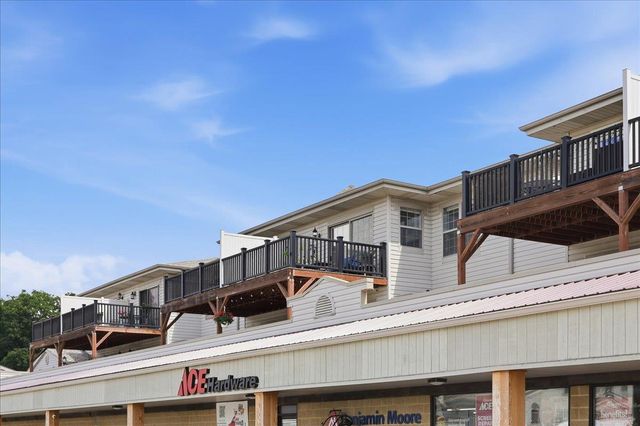 2319 Brewery Road, Cross Plains, WI 53528