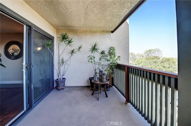2516 E Willow 203, Signal Hill, CA 90755