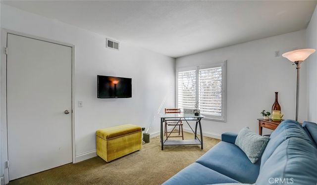 2516 E Willow 203, Signal Hill, CA 90755