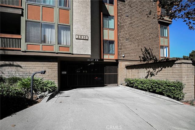 2516 E Willow 203, Signal Hill, CA 90755