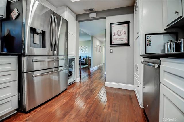 2516 E Willow 203, Signal Hill, CA 90755