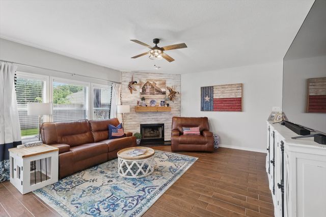 2304 Ranch House Drive, Denton, TX 76210