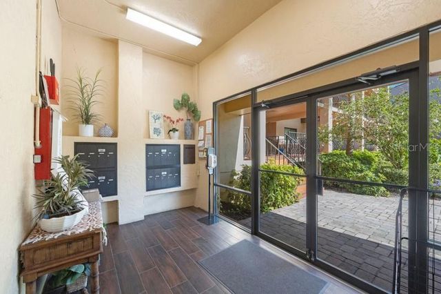 1060 PINELLAS BAYWAY S 103, St Petersburg, FL 33715