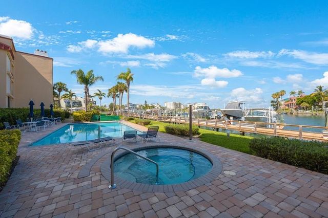1060 PINELLAS BAYWAY S 103, St Petersburg, FL 33715