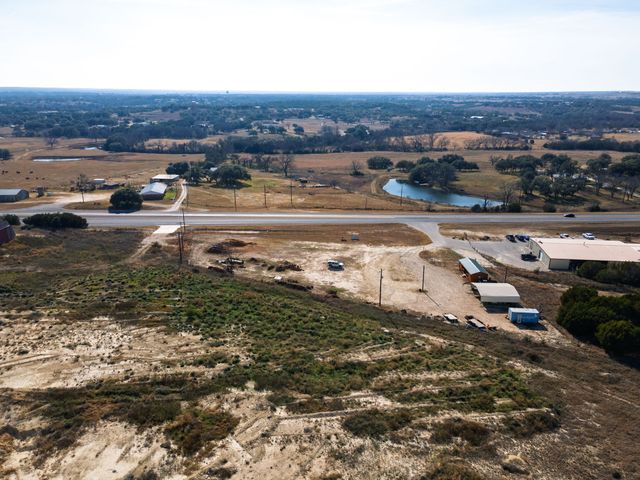 774 N Highway 183, Lampasas, TX 76550