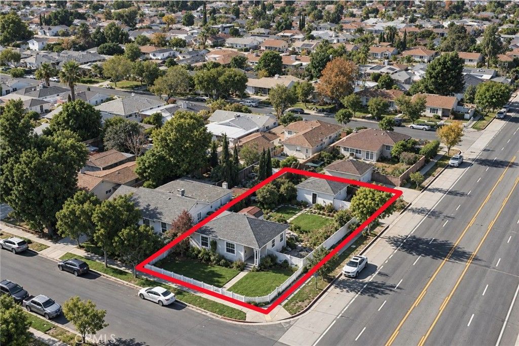 8263 Vantage, North Hollywood, CA 91605 — exterior