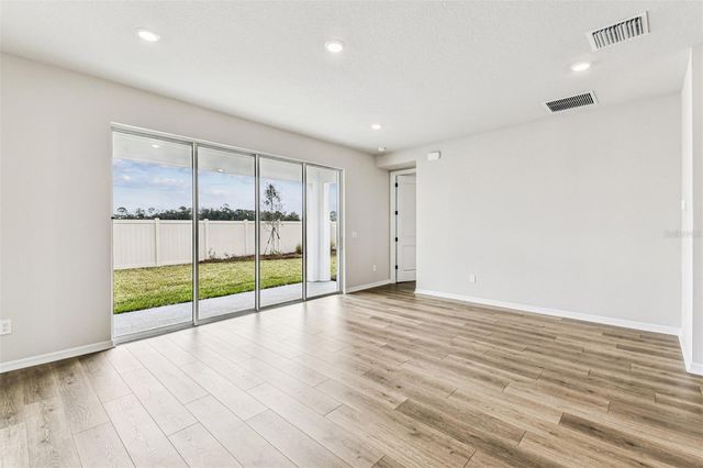 5951 BRISTLE OAK STREET, Mount Dora, FL 32757