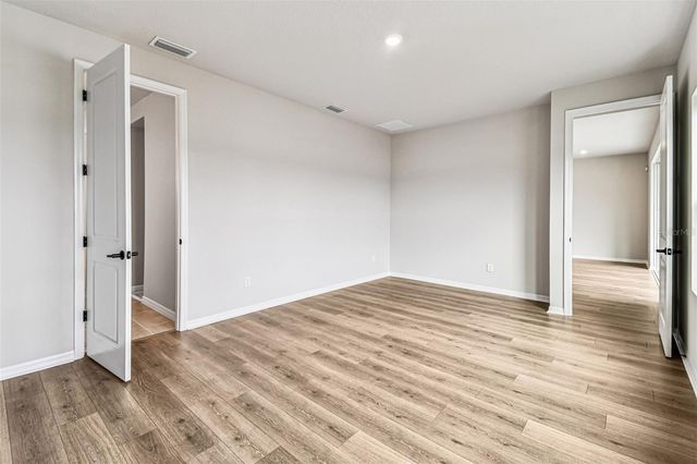 5951 BRISTLE OAK STREET, Mount Dora, FL 32757