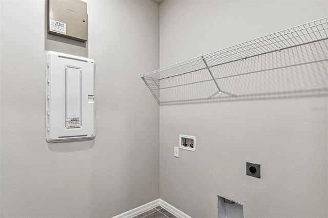 5951 BRISTLE OAK STREET, Mount Dora, FL 32757