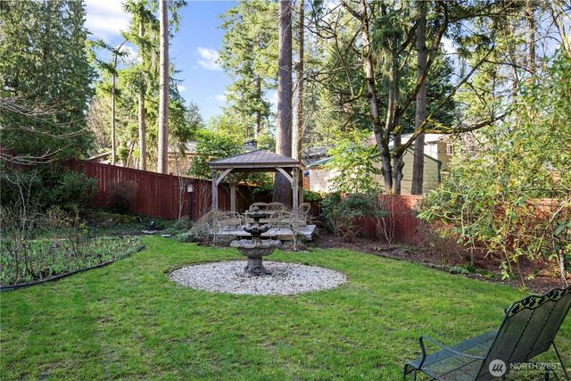 16114 SE Newport Way, Bellevue, WA 98006