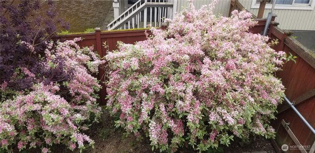 16114 SE Newport Way, Bellevue, WA 98006