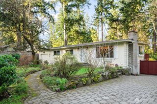 16114 SE Newport Way, Bellevue, WA 98006