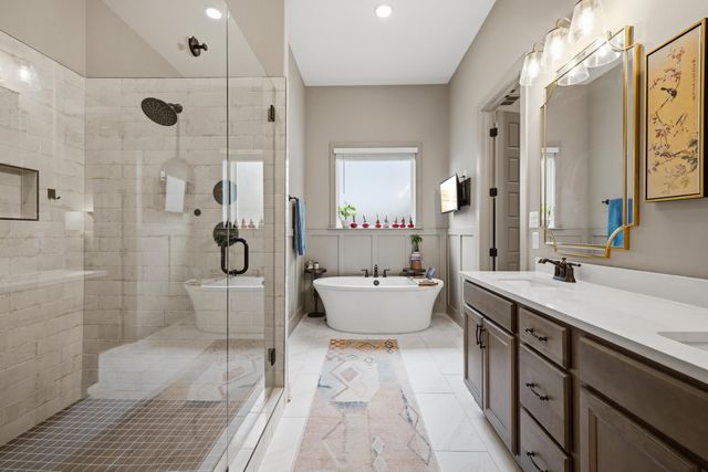 619 MOUNT LAUREL DR, Collierville, TN 38017