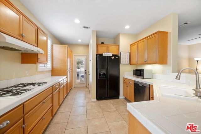 2228 Cordoban Lane, Santa Maria, CA 93455