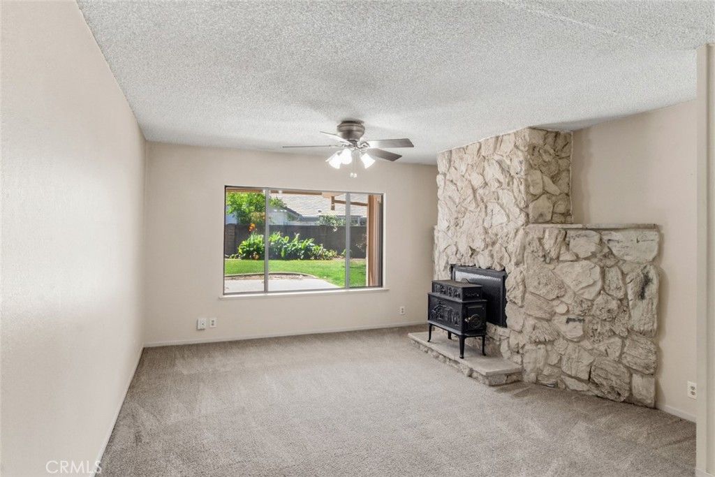 Image 10 of property listing at 1246 Paseo Redondo, Merced, CA 95348