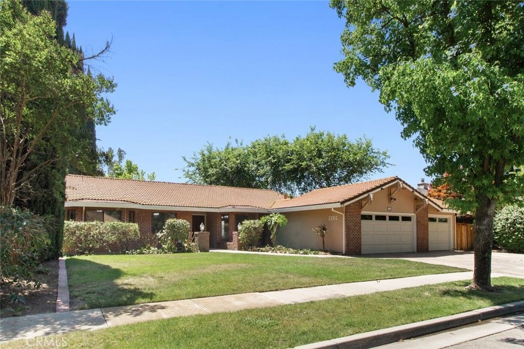 Image 3 of property listing at 1246 Paseo Redondo, Merced, CA 95348