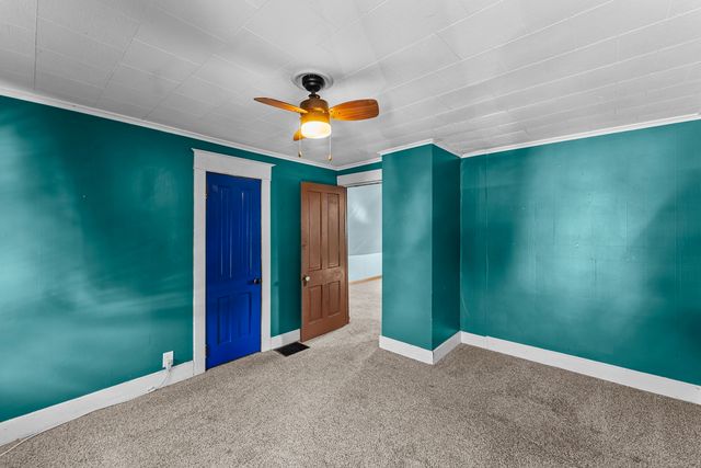 240 45th Street, Moline, IL 61265