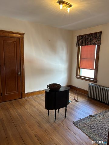 41 Lawlor Street, Waterbury, CT 06708