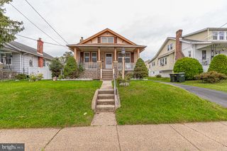107 CENTER AVE #, Willow Grove, PA 19090