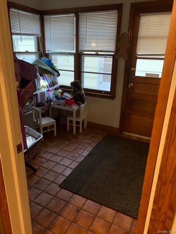 2210 New York Avenue, Huntington Station, NY 11746