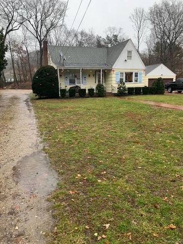 2210 New York Avenue, Huntington Station, NY 11746