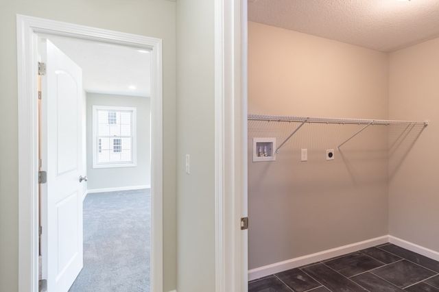 12 Upper Palmer Road, Monson, MA 01057