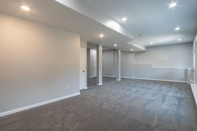 12 Upper Palmer Road, Monson, MA 01057