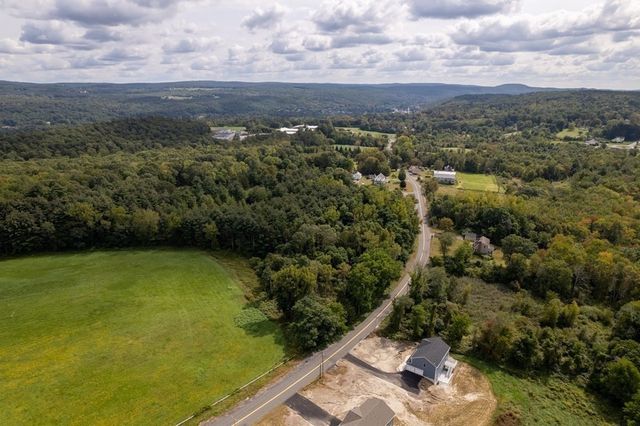 12 Upper Palmer Road, Monson, MA 01057