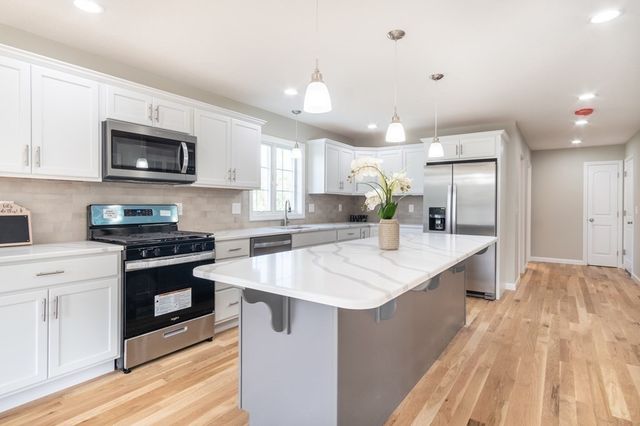 12 Upper Palmer Road, Monson, MA 01057